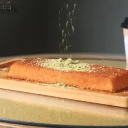 كنافة قشطة - وسط